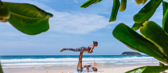 Acro yoga